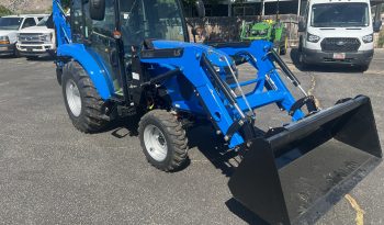 MT 242 loader backhoe Premium Cab full