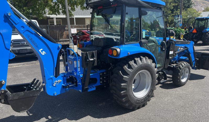 MT242 Loader Backhoe full