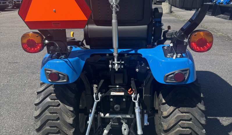 MT125 with Loader and Canopy full