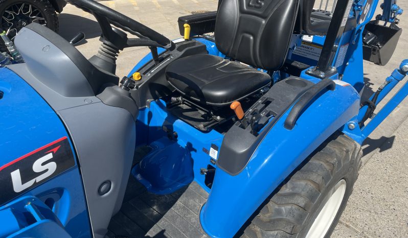 XJ2025H With Loader and Backhoe full